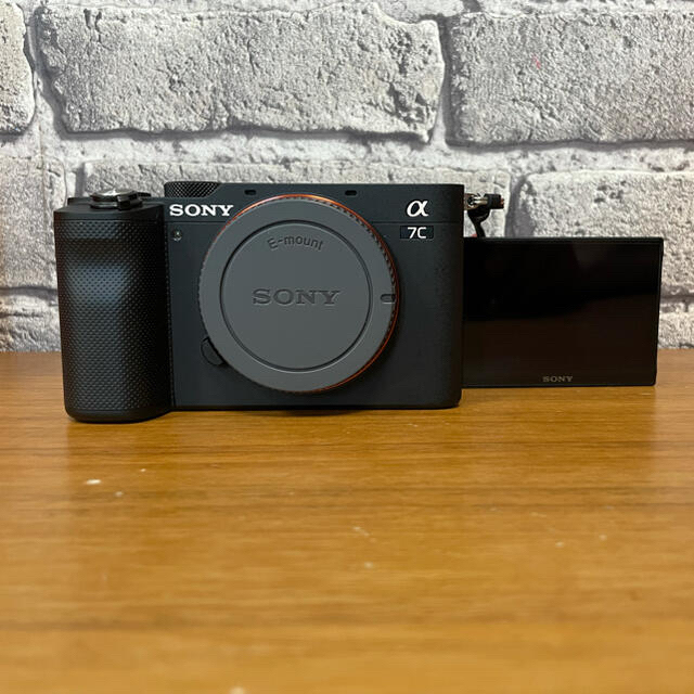 SONY(ソニー)のsony α7c ボディー + smallrigケージセット 限界まで値引き済み スマホ/家電/カメラのカメラ(ミラーレス一眼)の商品写真