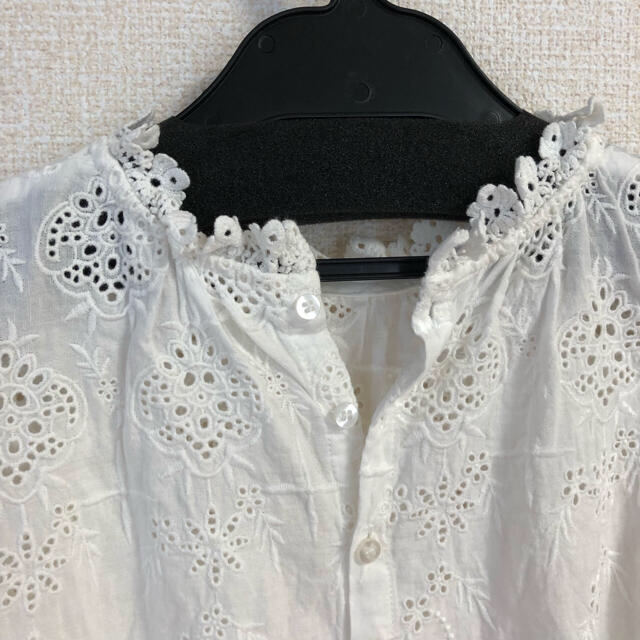 moussy(マウジー)のmoussy LACE EMBROIDERYブラウス レディースのトップス(シャツ/ブラウス(半袖/袖なし))の商品写真