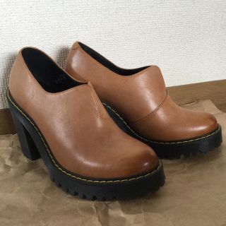 ドクターマーチン(Dr.Martens)のドクターマーチン　CORDELIA 厚底　ヒール　ブーティー　UK5　パンプス(ローファー/革靴)