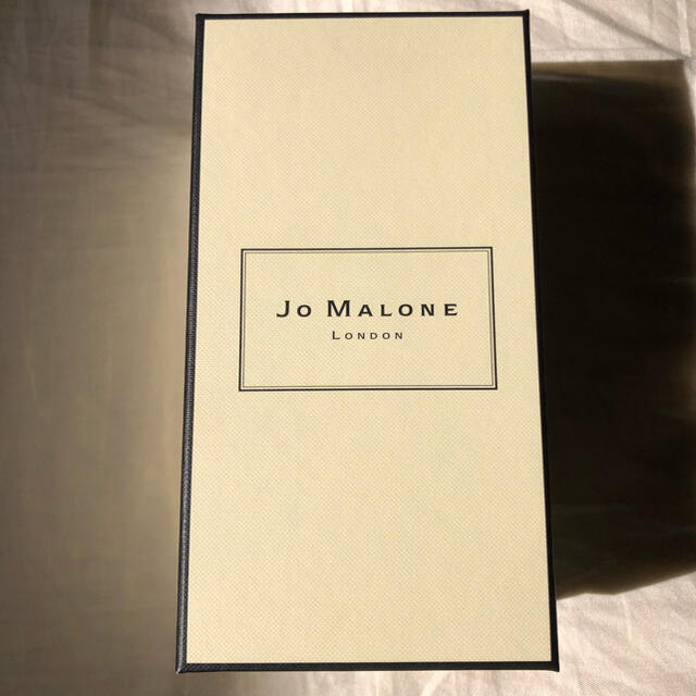 Jo Malone(ジョーマローン)のJo Malone     DARK AMBER &GINGER LILY コスメ/美容の香水(ユニセックス)の商品写真