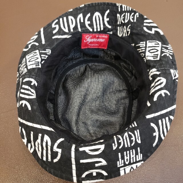 Supreme(シュプリーム)のSupreme バケットハット メンズの帽子(ハット)の商品写真