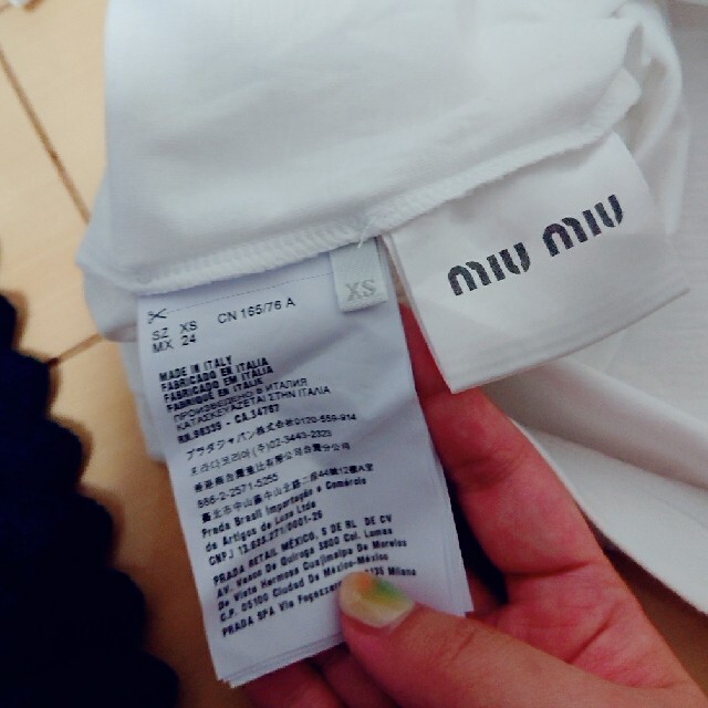 MIUMIU ビジュー リボンTシャツ