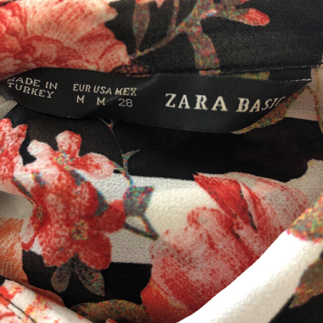 ZARA(ザラ)の週末お値下げ　ZARA  シフォンブラウス美品✨ レディースのトップス(シャツ/ブラウス(長袖/七分))の商品写真