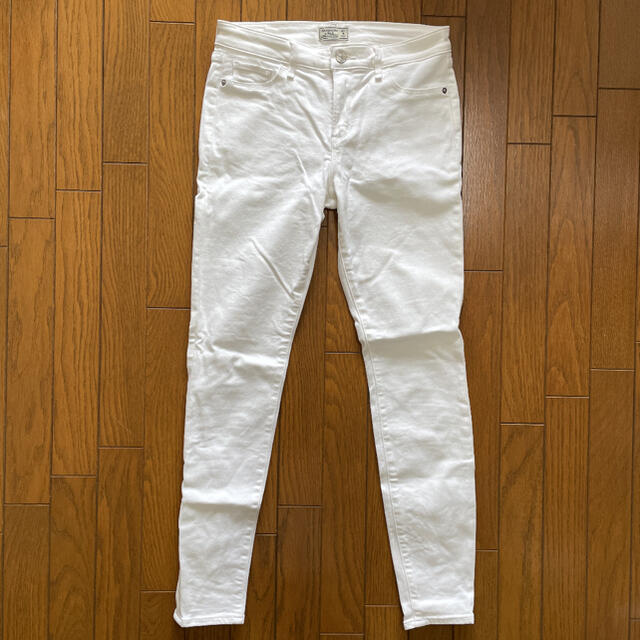 BEAMS【新品】Abercrombie&Fitch ホワイトデニム(サイズ27/4R)