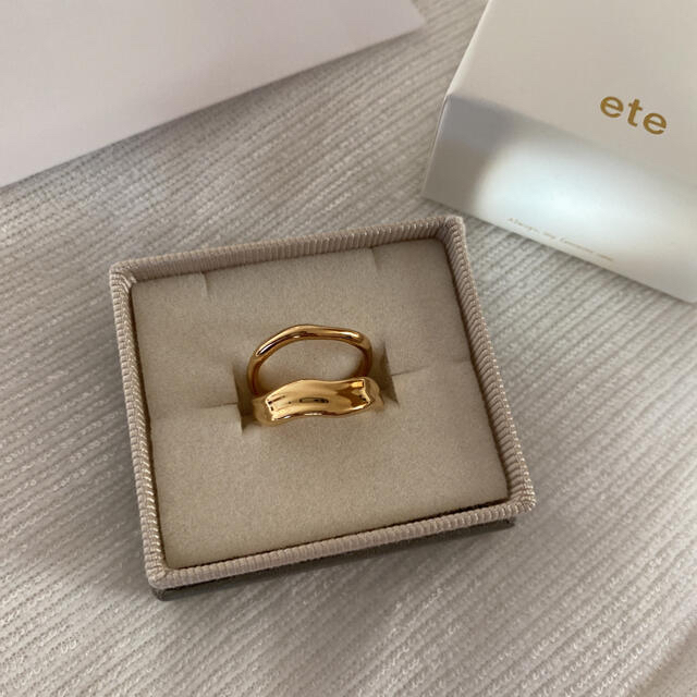 ete(エテ)の【ete】ダブルライン　リングカフ レディースのアクセサリー(リング(指輪))の商品写真