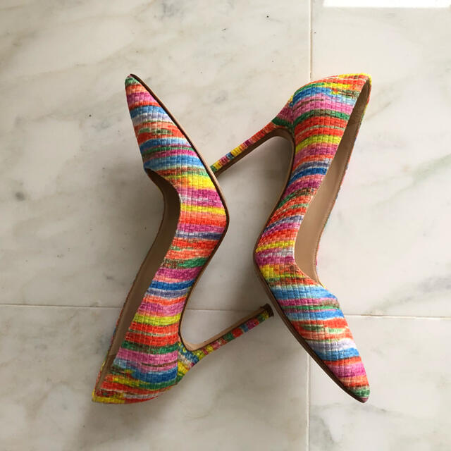 MANOLO BLAHNIK - MANOLO BLAHNIK マルチカラーパンプスの通販 by チャンキー's shop|マノロブラニクならラクマ 赤字超特価