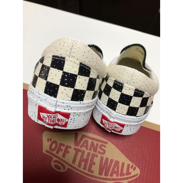 VANS(ヴァンズ)のバンズ　スリッポン　チェッカー　ラメ レディースの靴/シューズ(スリッポン/モカシン)の商品写真