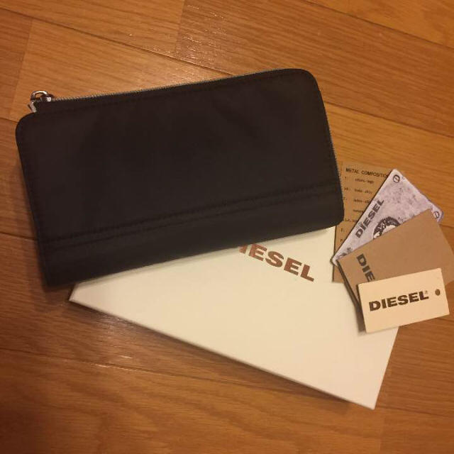 DIESEL(ディーゼル)の新品正規品✌️激安 ディーゼル 長財布 ※ジースター、リプレイ好きにも メンズのファッション小物(長財布)の商品写真