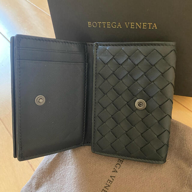 Bottega Veneta(ボッテガヴェネタ)の『最終値下げ』　ボッテガヴェネタ　三つ折り財布 メンズのファッション小物(折り財布)の商品写真