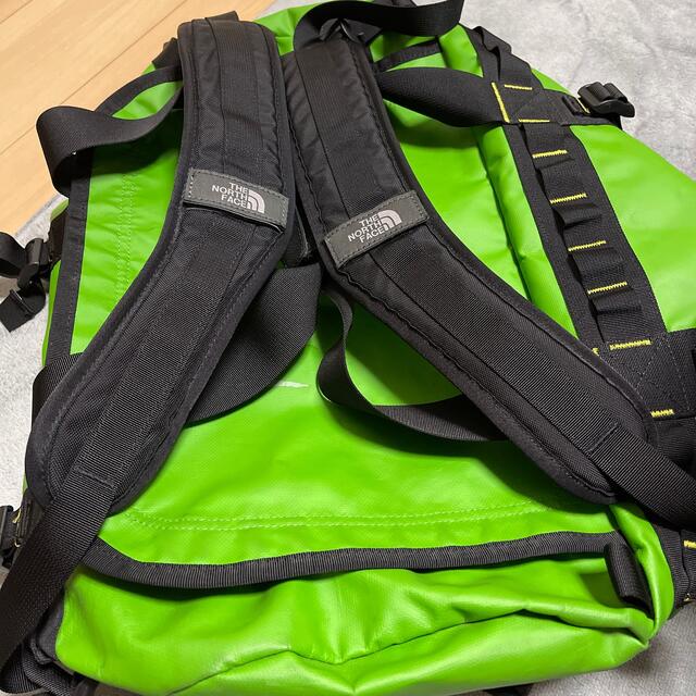 THE NORTH FACE(ザノースフェイス)のノースフェイス　ダッフルバック メンズのバッグ(ドラムバッグ)の商品写真