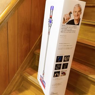 Dyson - ダイソン Dyson V8 Fluffy Extra SV10 TI の通販 by