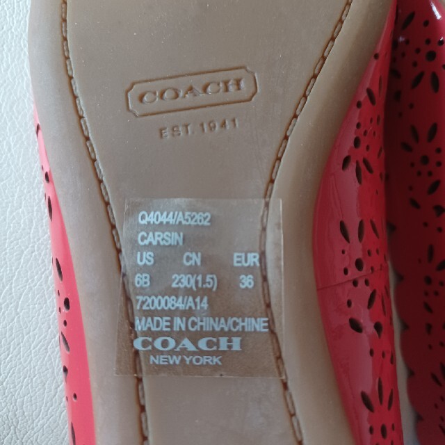 COACH(コーチ)のCOACH レディースの靴/シューズ(ハイヒール/パンプス)の商品写真