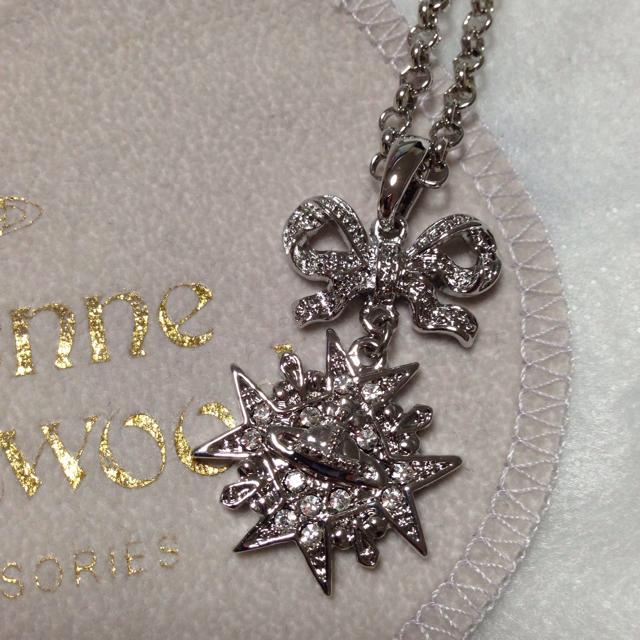人気お得 Vivienne Westwood - 新品未使用!
リボンメダルネックレス♡レアの通販 by はぁな's shop|ヴィヴィアンウエストウッドならラクマ 好評