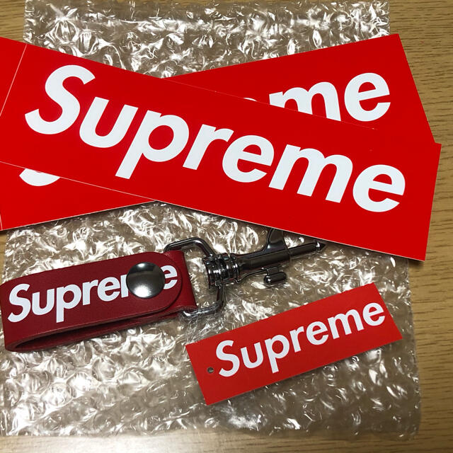 Supreme(シュプリーム)の2021ss Supreme Leather Key Loop メンズのファッション小物(キーホルダー)の商品写真