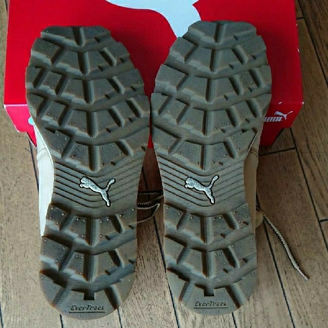 プーマ エバートラック,サイズ:27.5cm メンズの靴/シューズ(スニーカー)の商品写真