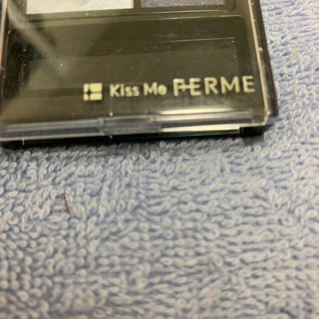 Kiss Me(キスミーコスメチックス)のKiss Me FERME コスメ/美容のベースメイク/化粧品(アイシャドウ)の商品写真