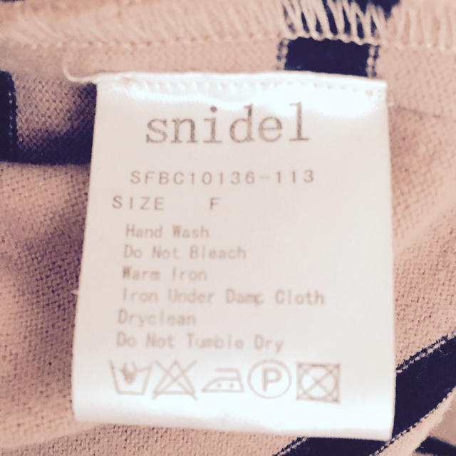 SNIDEL(スナイデル)のスナイデル ワンピース レディースのワンピース(ひざ丈ワンピース)の商品写真