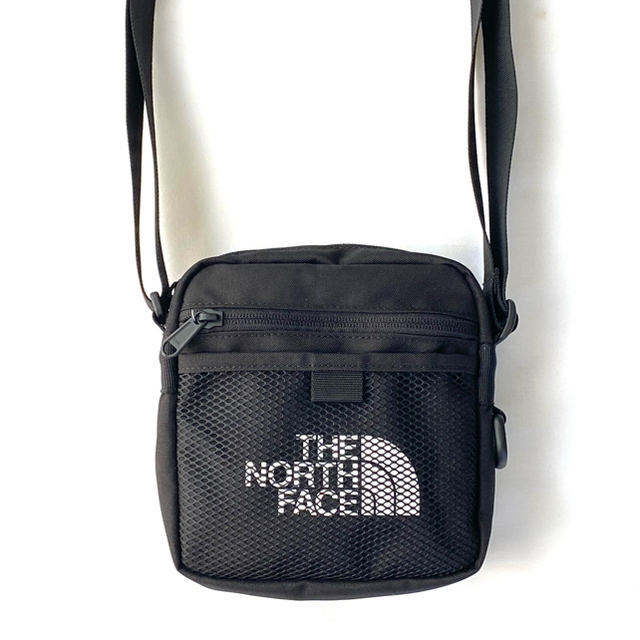 THE NORTH FACE(ザノースフェイス)のザノースフェイスホワイトレーベル ショルダーバッグ レディースのバッグ(ショルダーバッグ)の商品写真