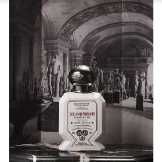 イソップ(Aesop)のOFFICINE UNIVERSELLE BULY 水性香水(ユニセックス)