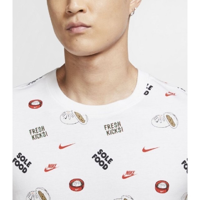 NIKE(ナイキ)のナイキ　柄　半袖　Tシャツ　2XL 　肉まん メンズのトップス(Tシャツ/カットソー(半袖/袖なし))の商品写真