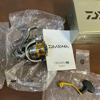 ダイワ(DAIWA)のダイワ　リール　FREAMS LT5000S-CXH(リール)