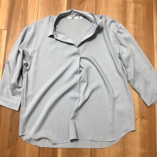 ユニクロ(UNIQLO)の新品　ブラウス　Lサイズ　薄い青　ブルー　７分袖　(シャツ/ブラウス(長袖/七分))