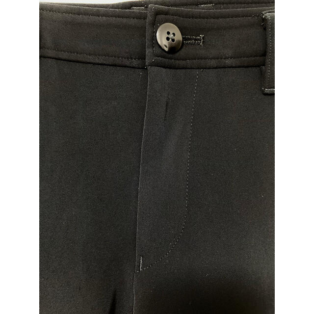 ISSEY MIYAKE(イッセイミヤケ)のイッセイミヤケ　スーパー　スキニーパンツ　タイツ　ブラック　ナイロン　ストレッチ メンズのパンツ(スラックス)の商品写真