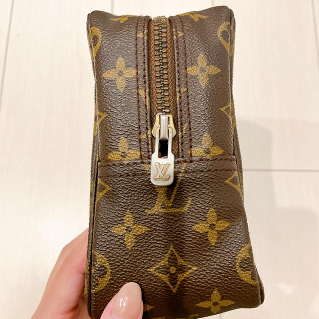 LOUIS VUITTON(ルイヴィトン)のルイヴィトン モノグラム ポーチ レディースのファッション小物(ポーチ)の商品写真