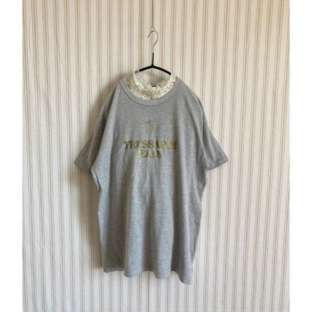 Trussardi(トラサルディ)のused  Tシャツ　ヴィンテージ   トラサルディ  古着　ビンテージ レディースのトップス(Tシャツ(半袖/袖なし))の商品写真