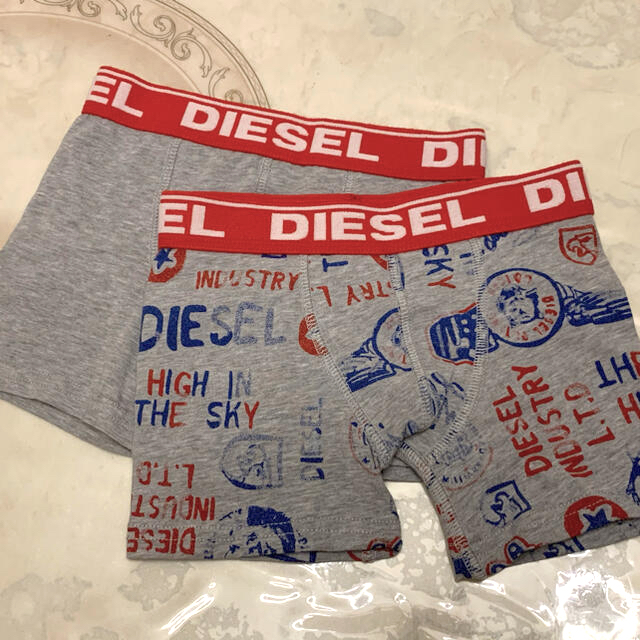 DIESEL(ディーゼル)のDIESEL キッズボクサーパンツ2枚セット 新品 キッズ/ベビー/マタニティのキッズ服男の子用(90cm~)(パンツ/スパッツ)の商品写真