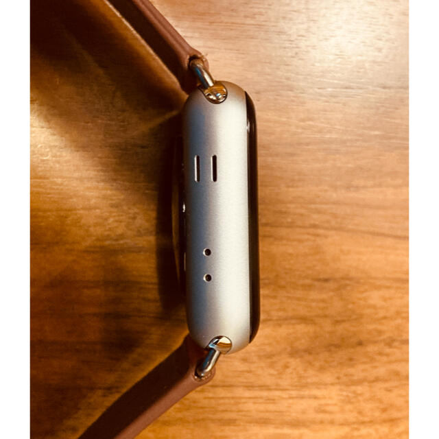 Apple(アップル)の【未使用に近い】Apple Watch シリーズ2  42mm メンズの時計(腕時計(デジタル))の商品写真