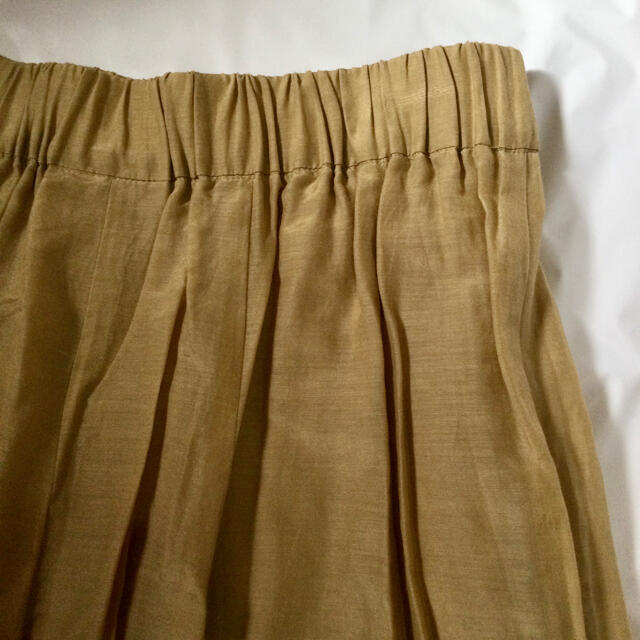 Sybilla(シビラ)のシビラ フレアスカート ベージュ M レディースのスカート(ひざ丈スカート)の商品写真