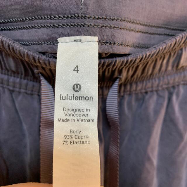 lululemon(ルルレモン)のlululemon short pant レディースのパンツ(ショートパンツ)の商品写真