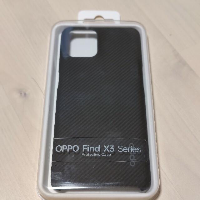 OPPO(オッポ)のOPPO Find X3 Pro純正カーボンケース スマホ/家電/カメラのスマホアクセサリー(Androidケース)の商品写真