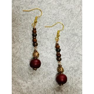 ハンドメイドピアス　イヤリング(ピアス)