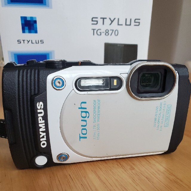 OLYMPUS　TG-870　WHT