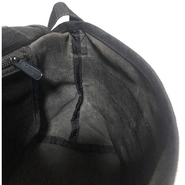 Manhattan Portage(マンハッタンポーテージ)のマンハッタンポーテージ メッセンジャーバッグ XS ブラック 72 メンズのバッグ(メッセンジャーバッグ)の商品写真