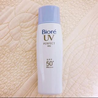 ビオレ(Biore)のビオレUV さらさらパーフェクトミルク 40ml (日焼け止め/サンオイル)