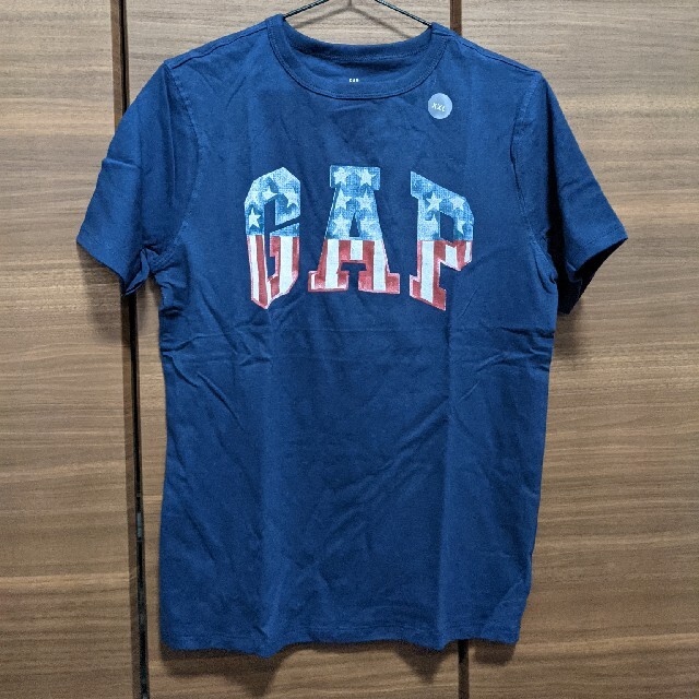 GAP Kids(ギャップキッズ)の新品未使用タグ付き キッズ/ベビー/マタニティのキッズ服男の子用(90cm~)(Tシャツ/カットソー)の商品写真