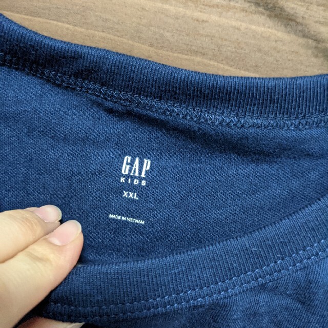 GAP Kids(ギャップキッズ)の新品未使用タグ付き キッズ/ベビー/マタニティのキッズ服男の子用(90cm~)(Tシャツ/カットソー)の商品写真
