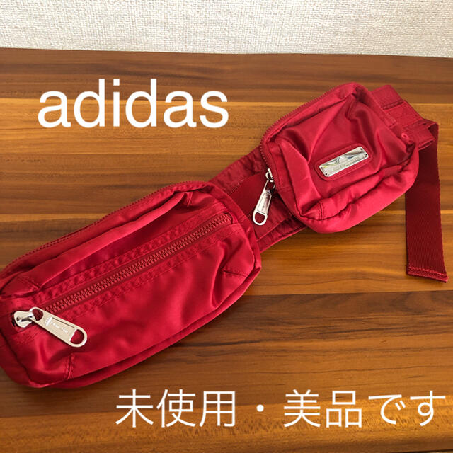 adidas(アディダス)のアディダス　ウエストポーチ　ボディーバッグ　ランニングポーチ　ヒップバッグ レディースのバッグ(ボディバッグ/ウエストポーチ)の商品写真