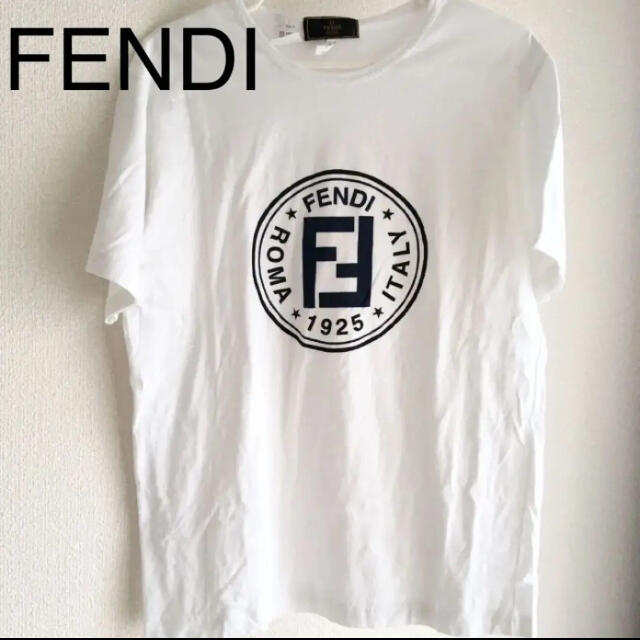 最終価格！FENDI ロゴ 白 Tシャツ ズッカ フェンディ シャツ - Tシャツ ...