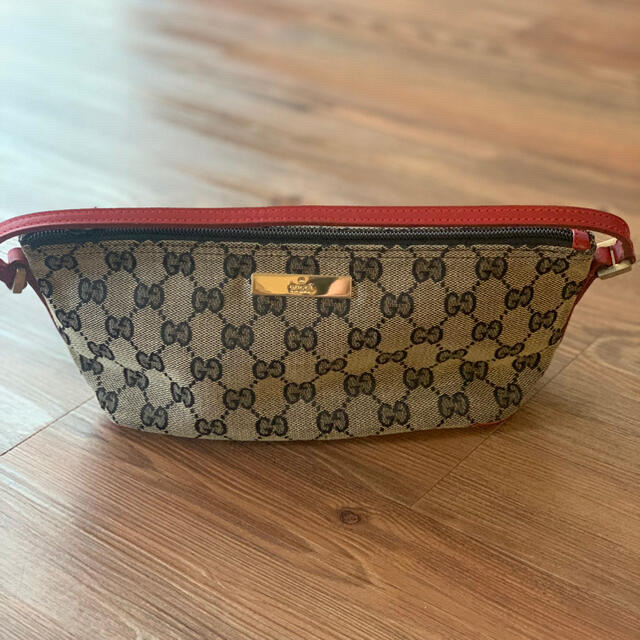 GUCCI グッチ アクセサリーポーチ ミニショルダー 新品同様 バッグ