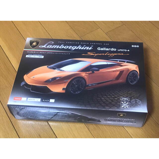 Lamborghini(ランボルギーニ)のランボルギーニ　ラジコン３色セット&ペコちゃんカプセルトイ エンタメ/ホビーのおもちゃ/ぬいぐるみ(ホビーラジコン)の商品写真