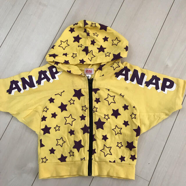 ANAP Kids(アナップキッズ)のANAP kids 90 半袖パーカー キッズ/ベビー/マタニティのキッズ服男の子用(90cm~)(Tシャツ/カットソー)の商品写真