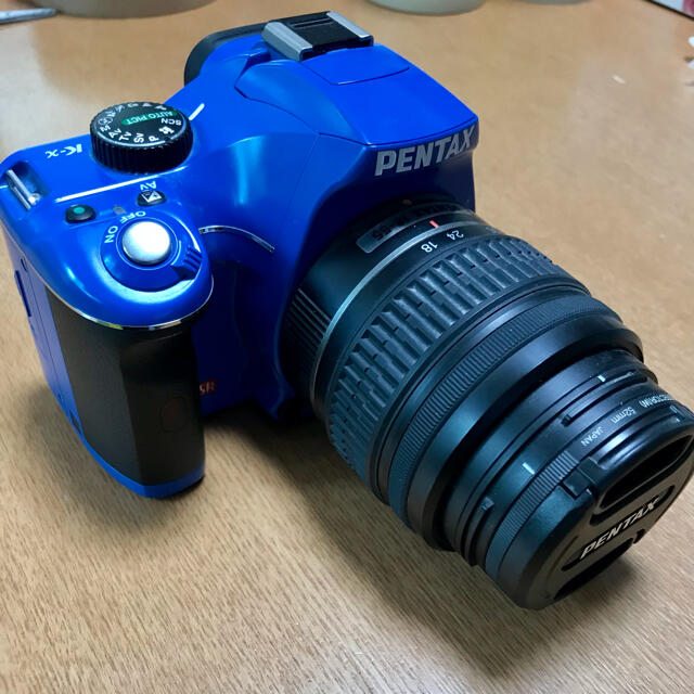 PENTAX(ペンタックス)のペンタックス k-x レンズキット スマホ/家電/カメラのカメラ(デジタル一眼)の商品写真