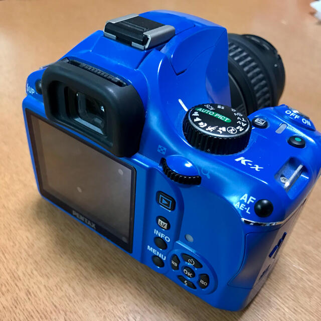 PENTAX(ペンタックス)のペンタックス k-x レンズキット スマホ/家電/カメラのカメラ(デジタル一眼)の商品写真