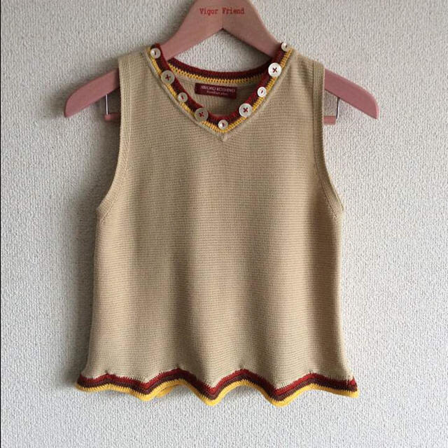 familiar(ファミリア)のFamiliar ファミリア⭐️ベスト 130 キッズ/ベビー/マタニティのキッズ服女の子用(90cm~)(ニット)の商品写真