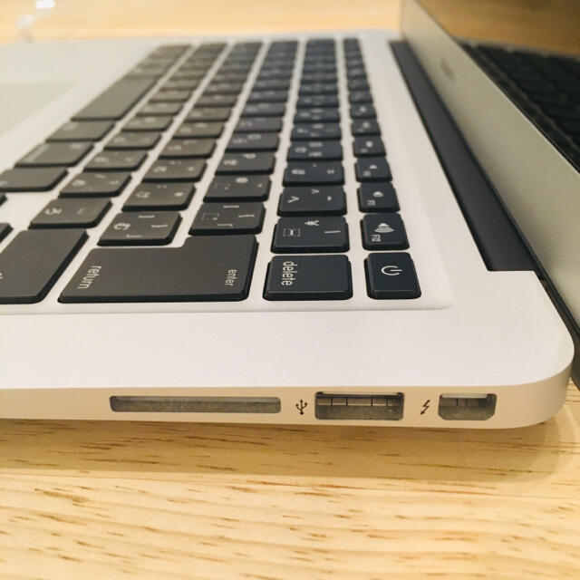 MacBook Air 13インチ Core i5