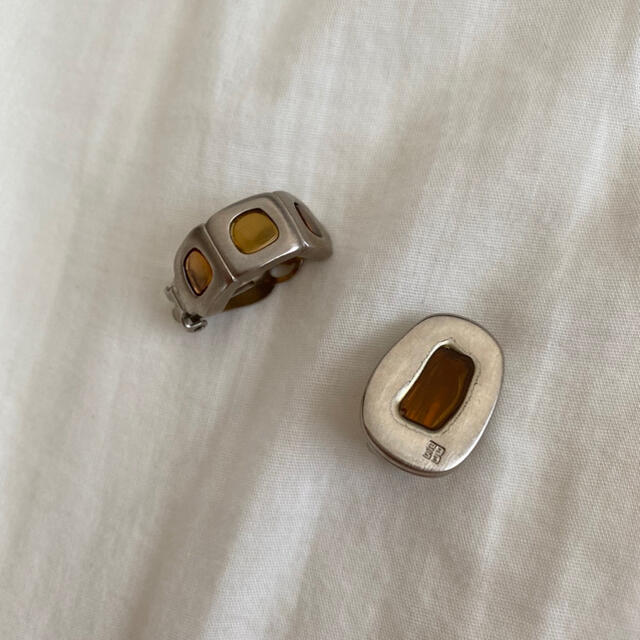 Givenchy vintage earring